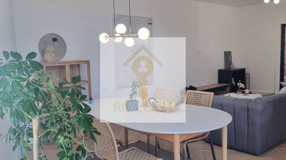 De vânzare – Casă la cheie, zonă ultracentrală Oradea. - Poză 16