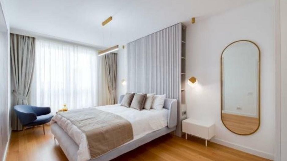 Apartament spatios de vanzare | Herastrau 2 camere + logie - Poză 1