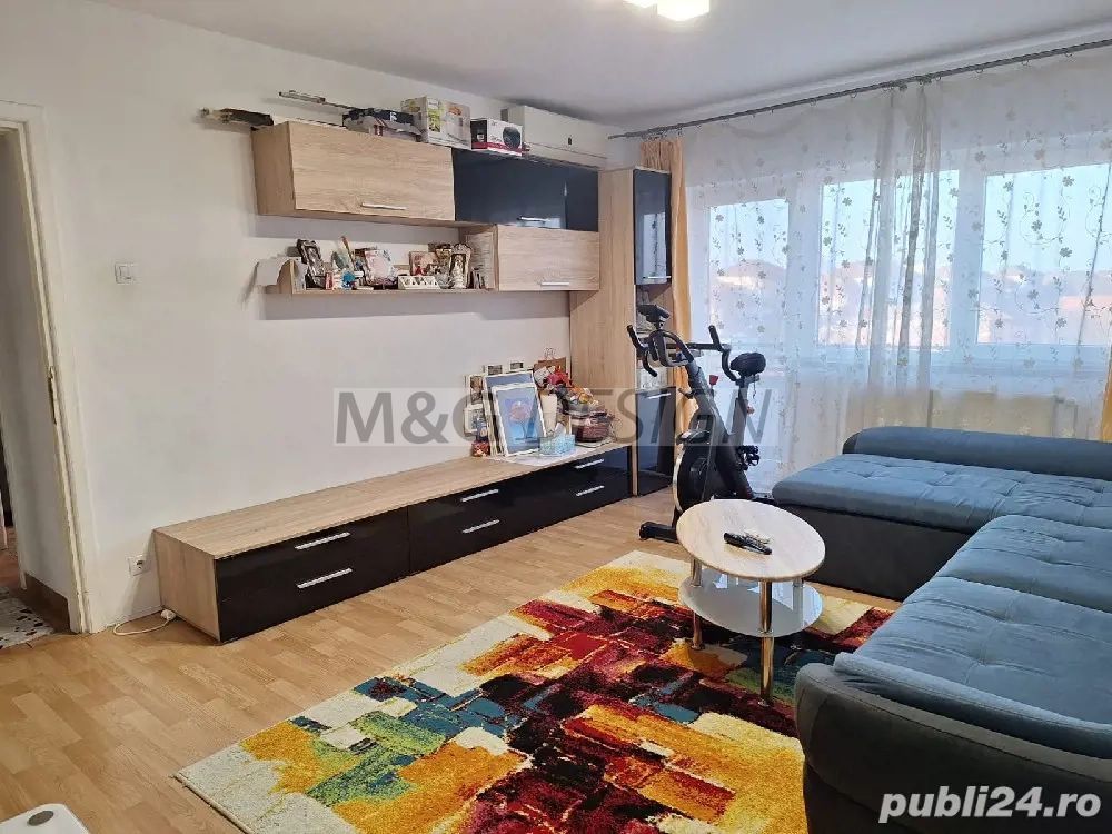 Apartament 4 camere zona lipovei - Poză 1
