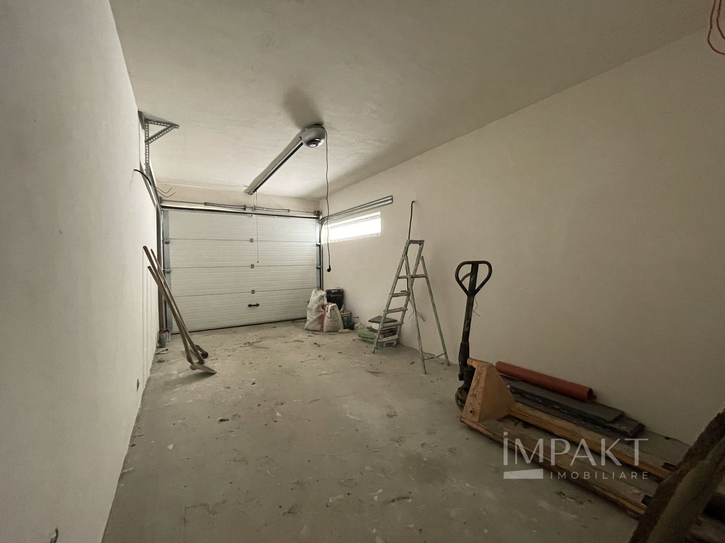 Casa individuala, dispusa trei nivele in Chinteni! - Poză 3