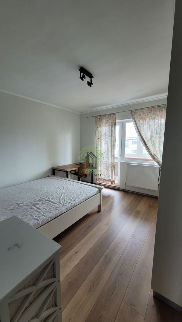 Apartament cu 3 camere decomandat, str. Tulcea Intre Lacuri - Poză 12