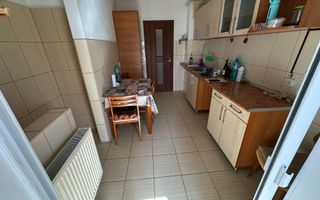 Apartament 2 camere decomandat | Tomis 2 | Vedere parc - Poză 1