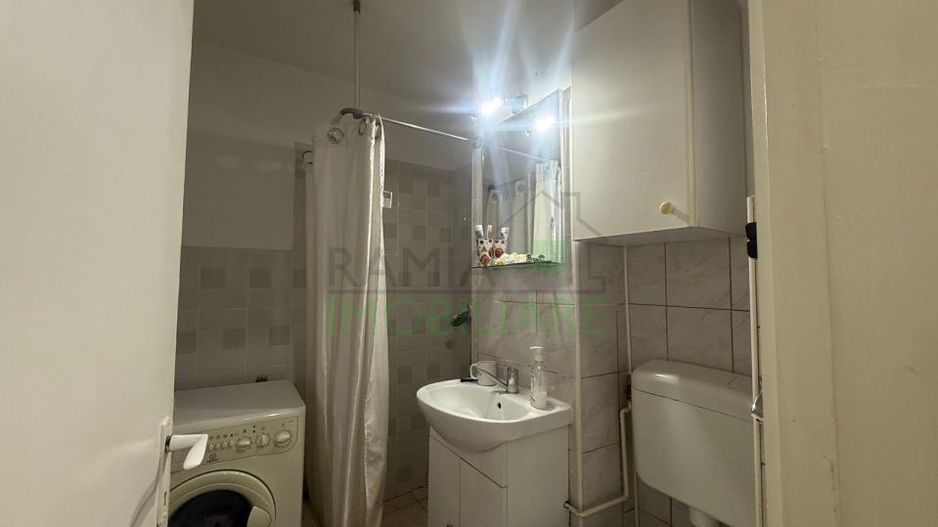 Garsonieră renovată 2023, mobilată modern, centrală proprie, Astra - Poză 9