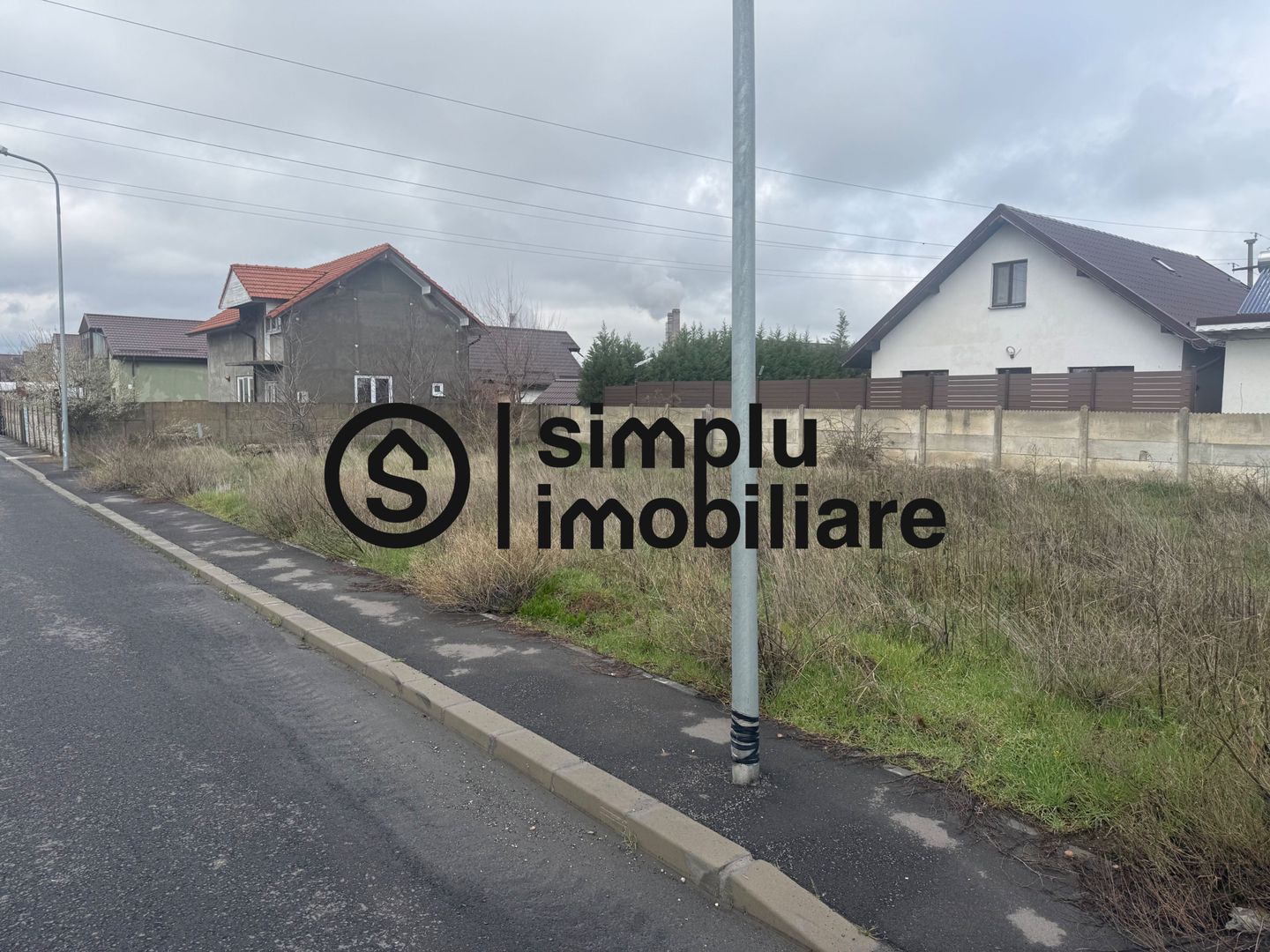 Teren 450 MP Bariera Valcii - Poză 1