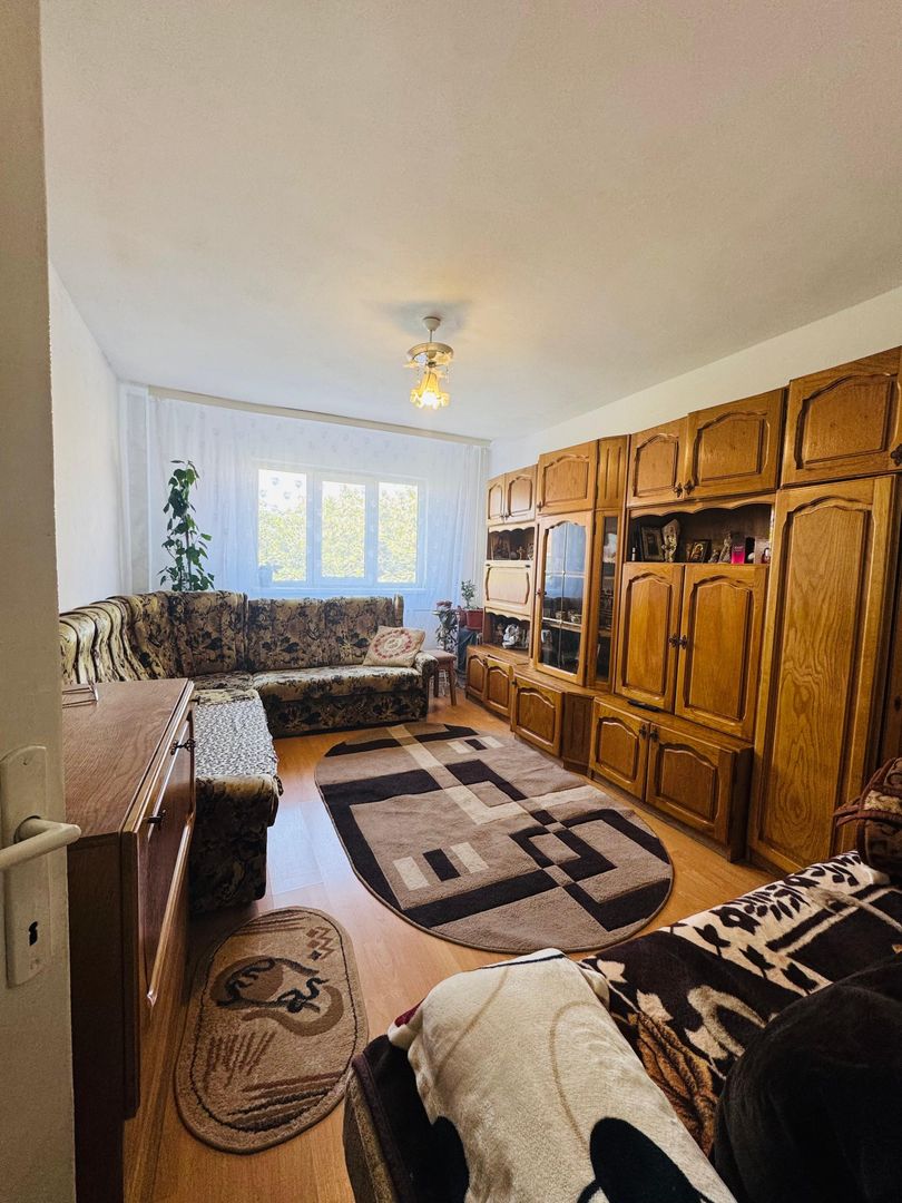 Garsoniera et 4/8 Iosia zona Ștrand - Poză 6