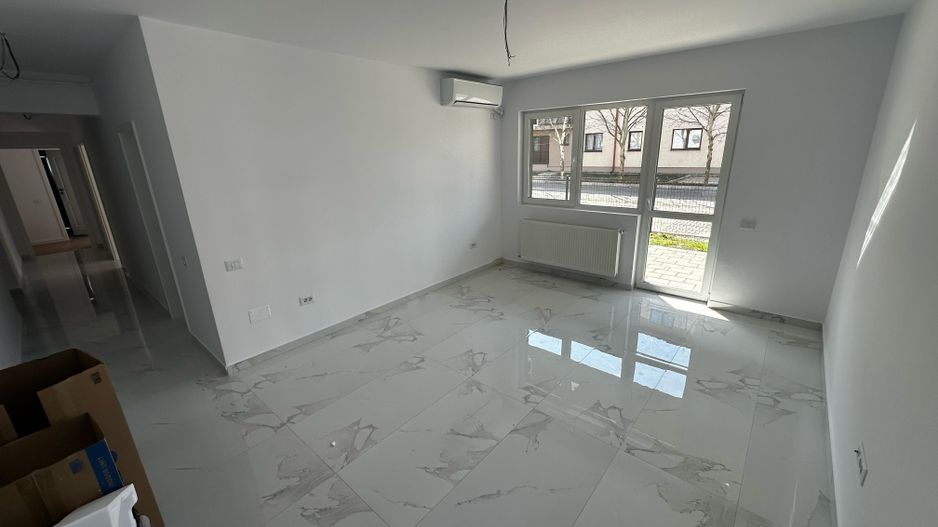 AP. 3 CAMERE - GRADINA PROPRIE 100MP, LOC PARCARE INCLUS, COMISION 0% - Poză 2