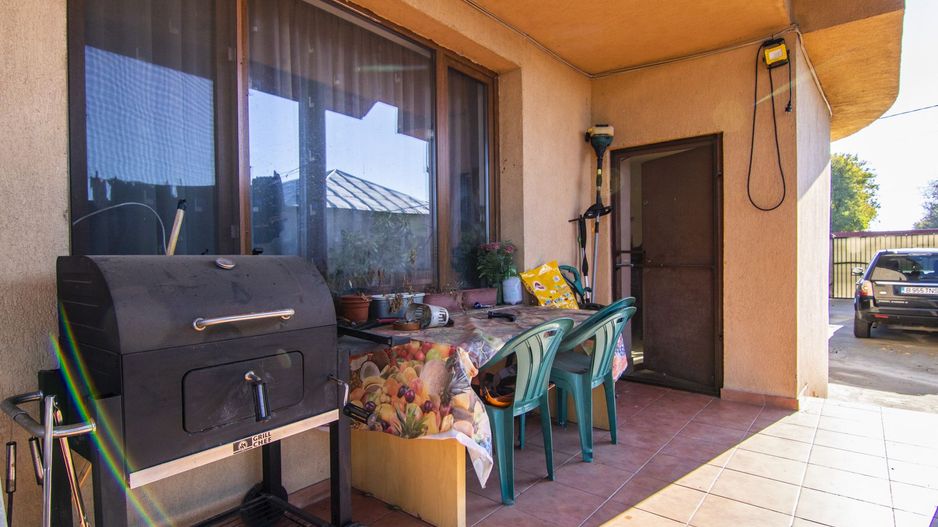 Casa /Vila individuala, 5 camere, teren 1000 mp, zona verde, linistita - Poză 4