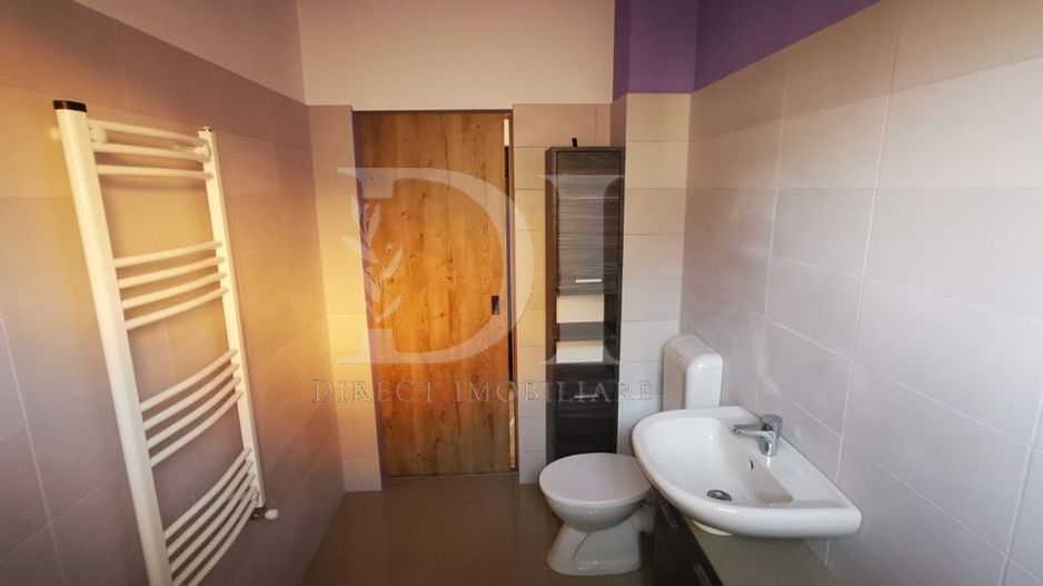 Apartament de vanzare /  Zona centrală Florești/ Florilor - Poză 8