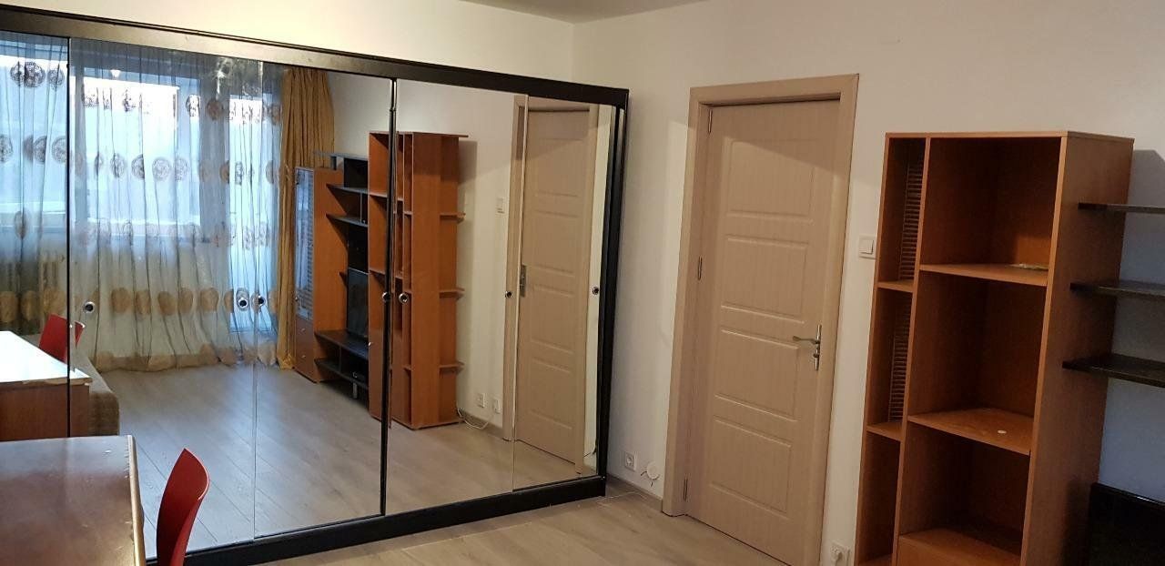 2 camere - Titan - Ior - Poză 1