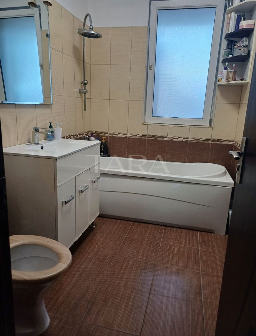 Apartament cu 2 camere, zona centrala Eroilor, în Florești. - Poză 7
