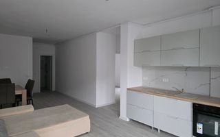Apartament cu 3 Camere, Bloc Nou, Prima Închiriere, Zona Centru - Poză 2