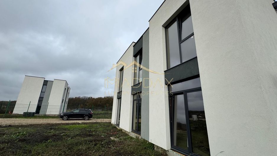 Vila balotesti - Poză 7