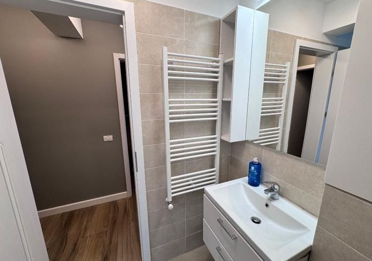 Girocului-Spitalul judetean  | 2 Camere | Bloc nou | Loc de parcare | - Poză 14