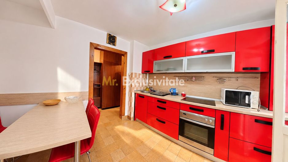 Apartament 3 camere de închiriat, Micro 16, Bulevardul Muncii - Poză 1
