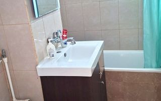 Garsonieră 41 mp — Funcționează ca Apartament cu O Cameră in Tecuci - Poză 3