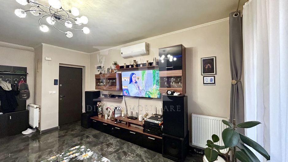 Apartament de vânzare 3 camere/ Eroilor / Floresti - Poză 4