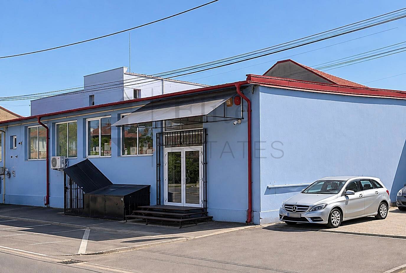 Spatiu comercial 335 mp in Zona Decebal Oradea | Depozit - Poză 1