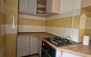 Apartament renovat, bucatarie mobilata, CENTRALA PROPRIE, metrou Piata Muncii - Poză 2