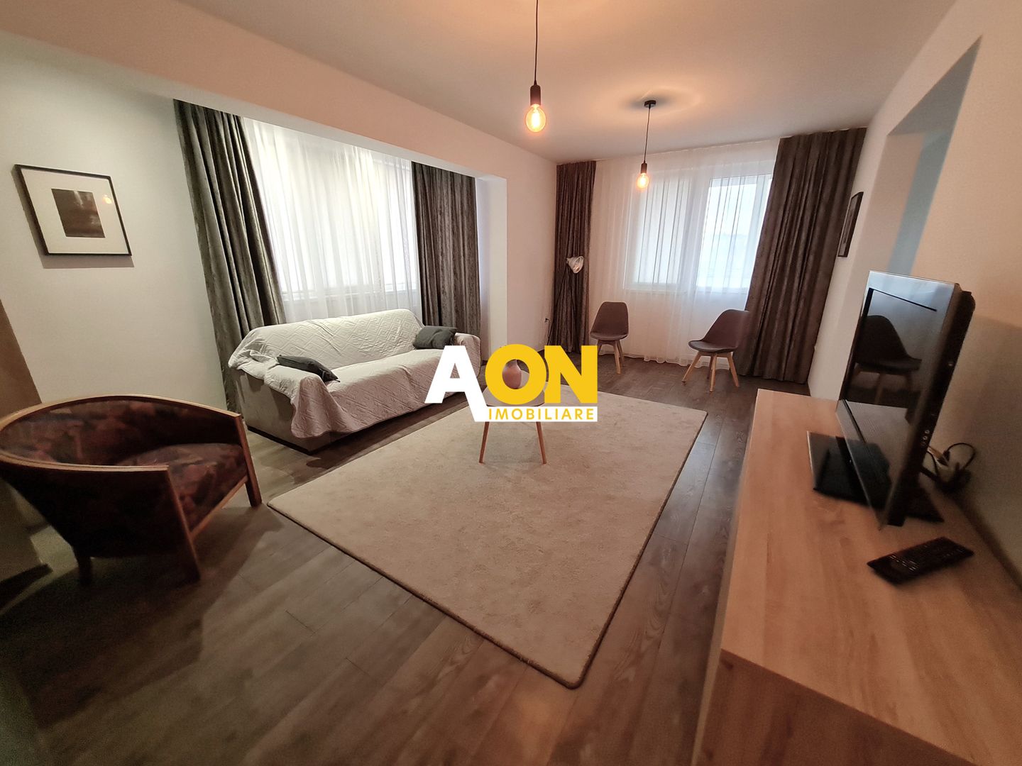 Apartament 2 Camere, 72 mp, Decomandat, Zona Centru, Cartier A Saligny - Poză 1