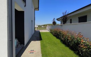 Casa lux de vanzare in  Oncea- Oradea - Poză 3