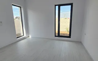Casa 4 Camere | 200 m de Blv. - Poză 12