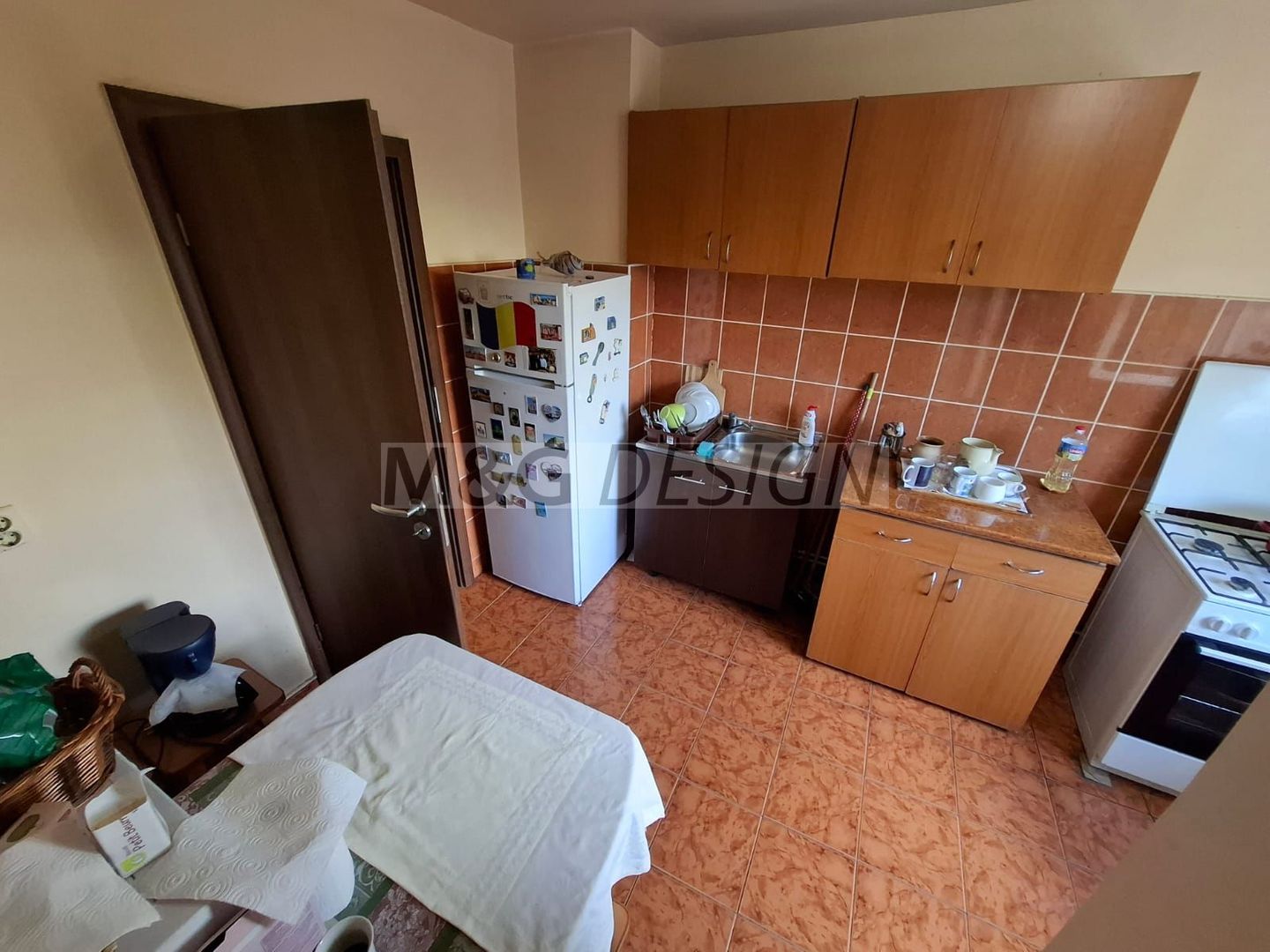 Aradului Vest, 3 camere decomandate, 2 bai, 2 balcoane, centrala gaz, - Poză 4