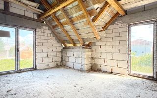 Casă cu potențial imens P+M, teren 7,91 ari, zonă liniștită, Ocna Șugatag. - Poză 12