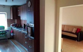 Apartament cu 3 camere de vânzare, Floresti - Poză 4