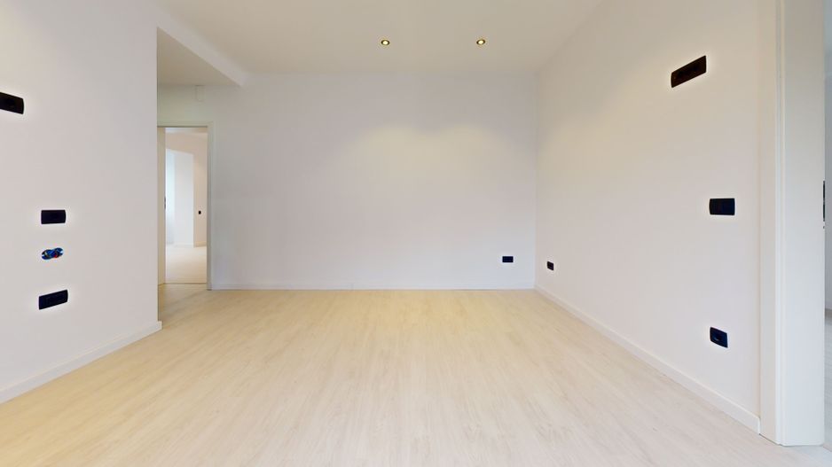 Apartament in vila zona centrala - Poză 15