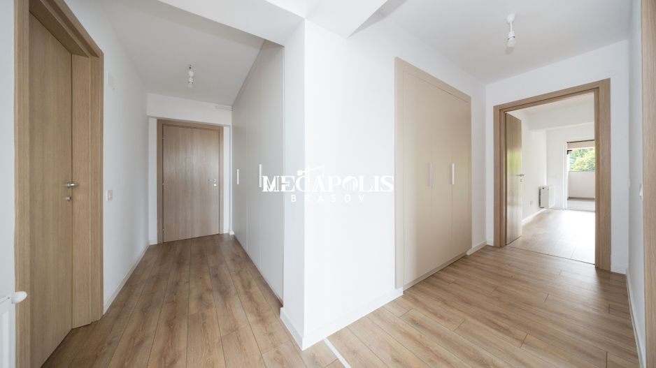 Penthouse 4 camere, 2 terase, panoramă munți și Tâmpa - Poză 16