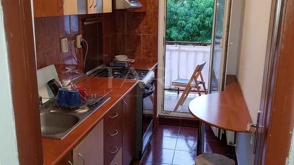 Apartament cu 1 cameră în Zorilor, zona UMF – ideal pentru investiție - Poză 1