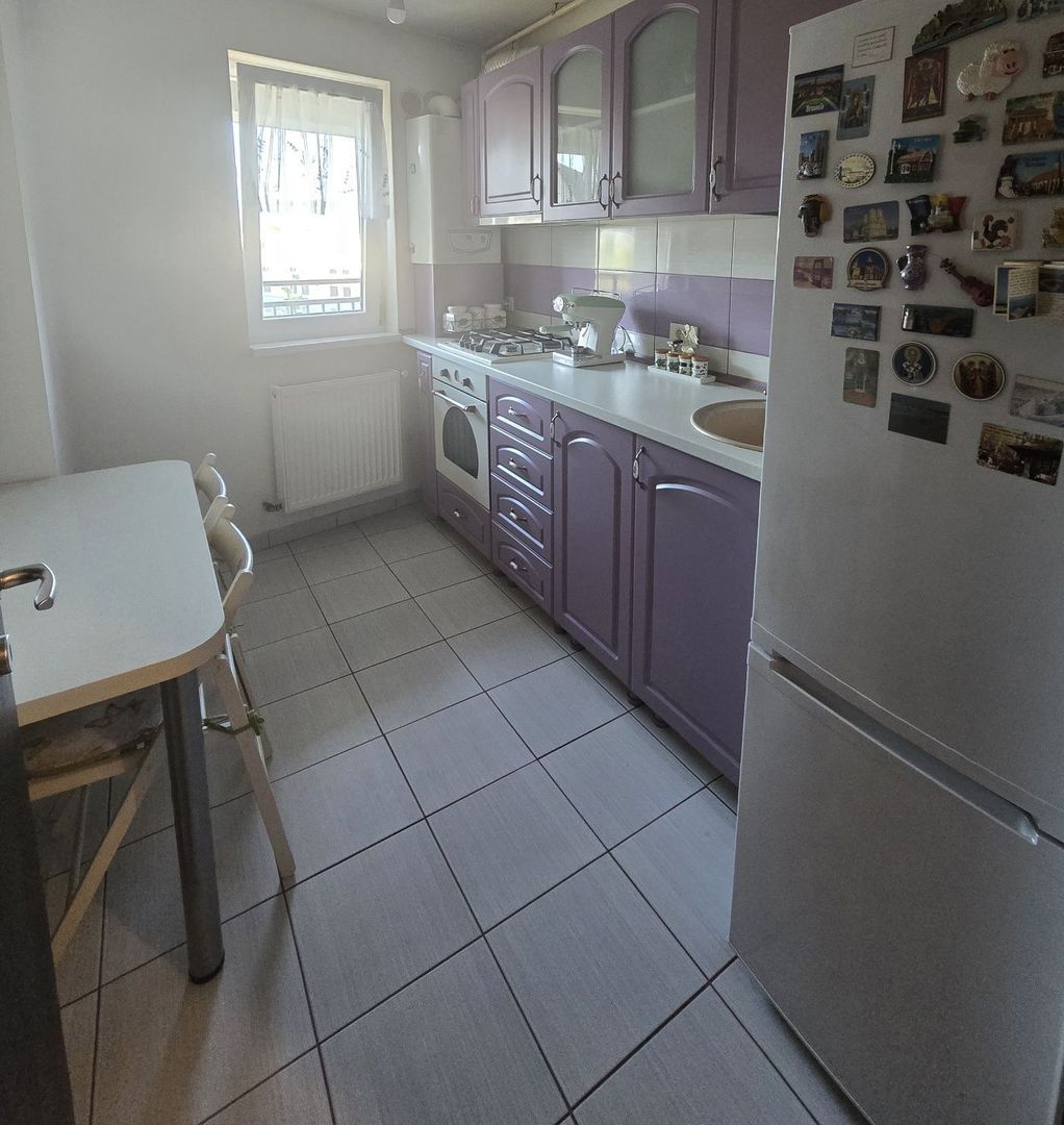 Închiriere Apartament cu 2 camere, centrala proprie, decomandat, Titan - Poză 5