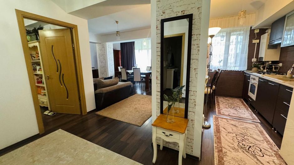 Apartament 3 camere - Bloc nou - Strada Olimp - Poză 2