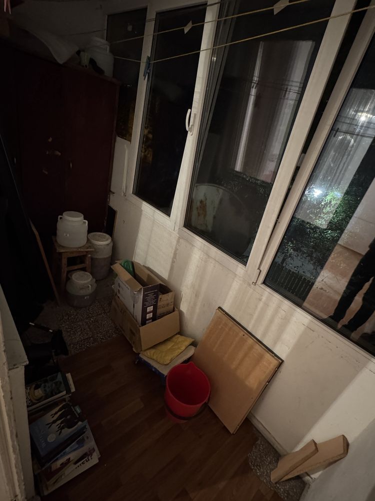 De vanzare Apartament 3 camere  Raul Doamnei - Poză 6