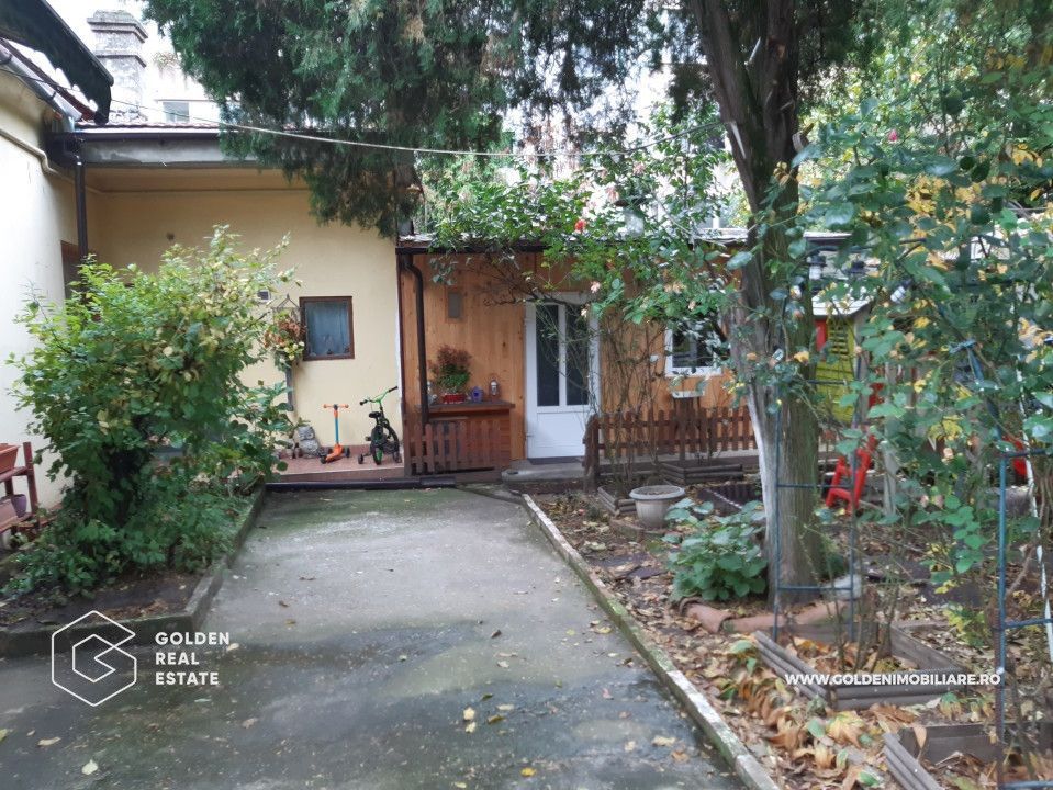 Casa mare, cu 4 apartamente a cate 1, 2, 3 și 4 camere fiecare - Poză 7