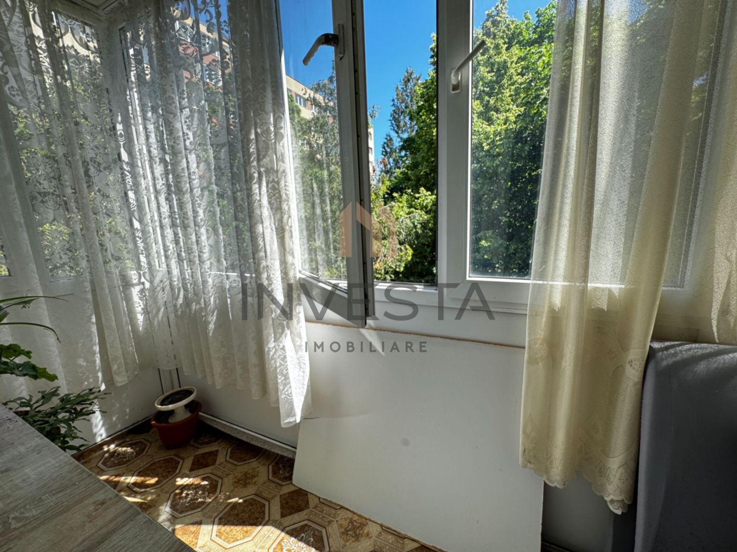 Apartament cu 3 camere decomandate, 2 bai,zona casa Vikingilor! - Poză 10