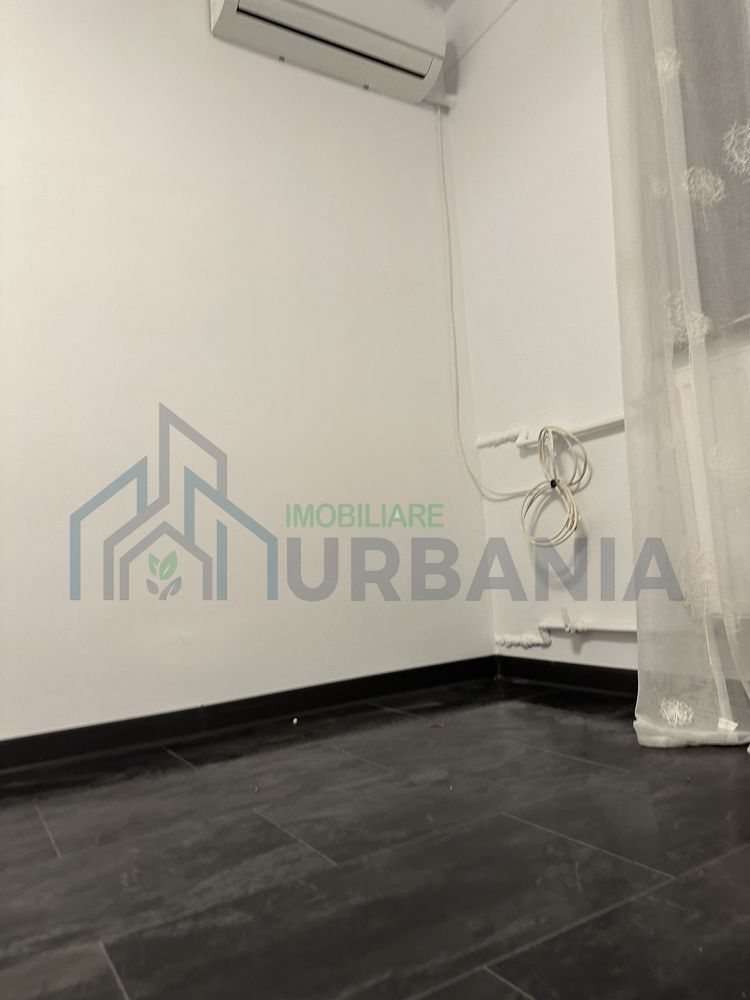 Garsonieră renovată de vânzare în Podu Roș, Iași - Poză 3