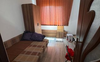 vand apartament 3 camere, zona Splai Mihai Viteazul, et 3, incalzire p - Poză 3