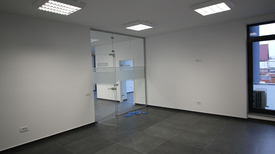Spațiu de birouri de 110mp de închiriat  - Dumbravita - Poză 3