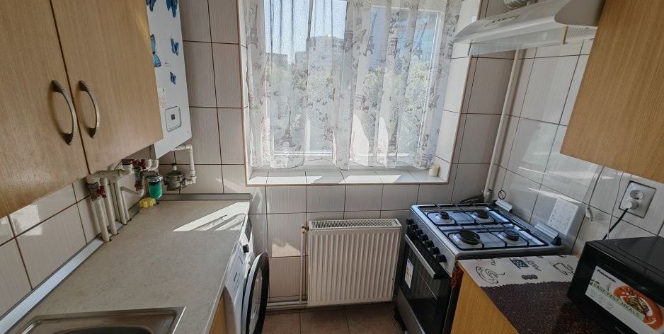 Apartament 2 camere de inchiriat pe Calea Calarasilor cu centrala proprie - Poză 8