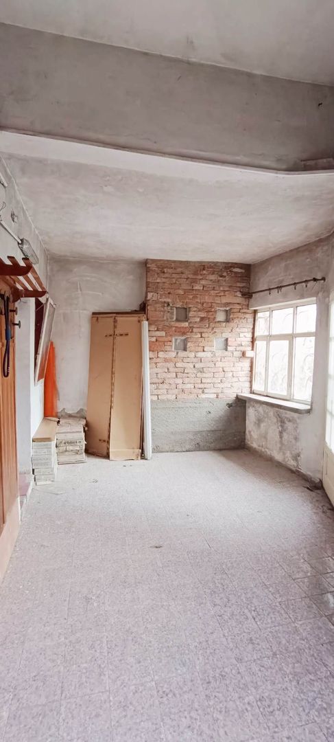 Apartament cu 4 camere si gradina in centrul orasului Brasov - Poză 12