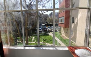 2 camere, vis a vis de Spitalul Judetean, ideal pentru doctori sau studenti - Poză 11