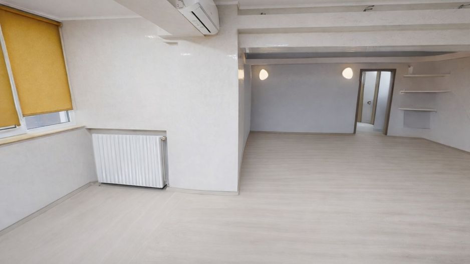 CAPITOL - B-dul. Mamaia - Apartament cu 4 camere si terasa de 80 mp. - Poză 6