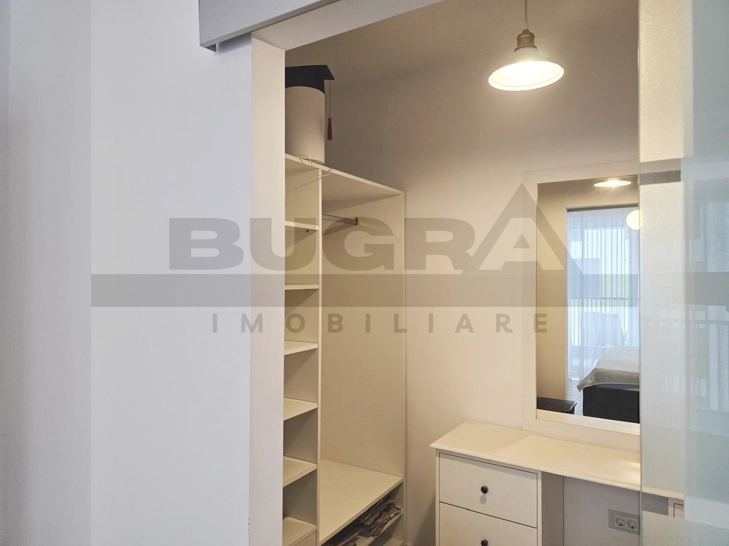 Apartament de 2 camere, modern, 60mp, parcare, zona Vivo - Poză 8
