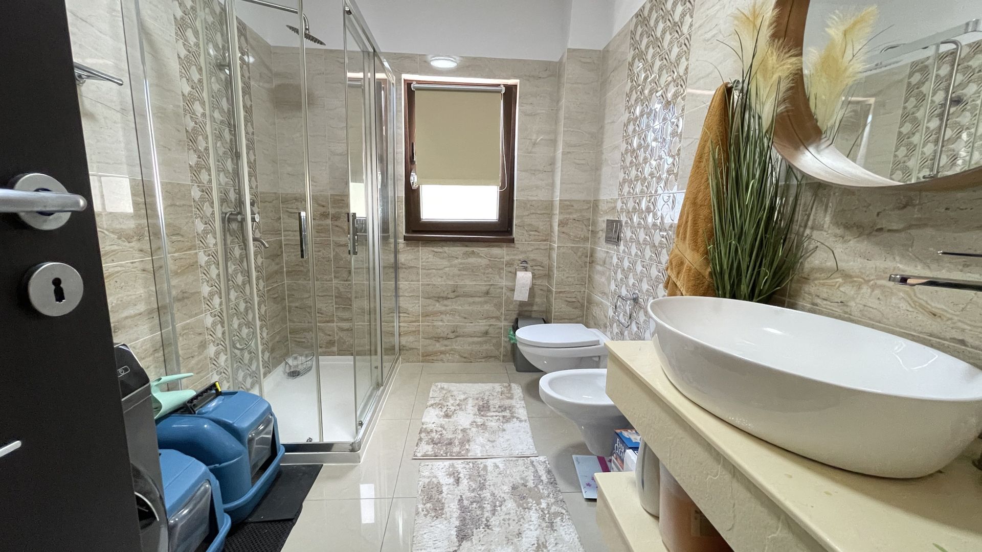 Locuinta eleganta cu finisaje premium - Poză 10