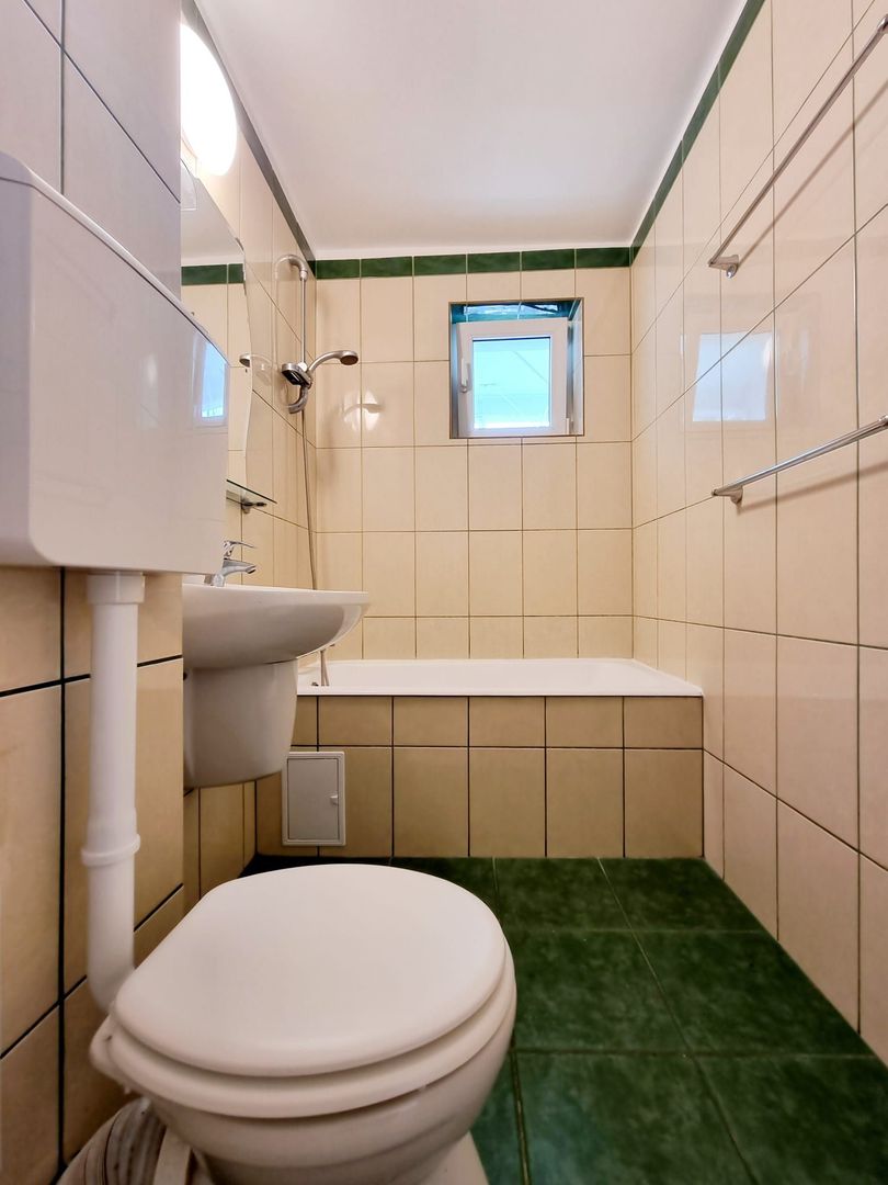 Apartament 2 camere Hanul Drumetului Bd 1 Mai Drumul Taberei - Poză 11