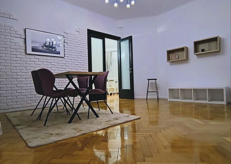Apartament 4 camere tip Penthouse Universitate-Rosetti - Poză 2