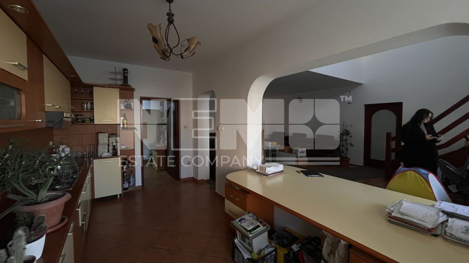 Spațiu 183 mp de Inchiriat I Suceava/Intrare Obcini I 12E/Mp - Poză 8