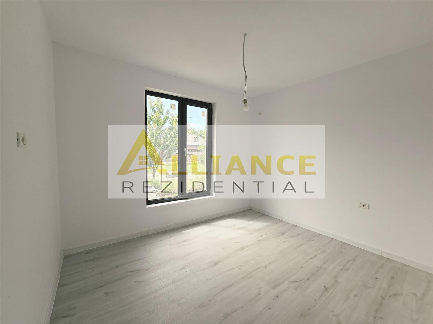 Casa individuala- beci- incalzire pardoseala-placa de beton - Poză 4