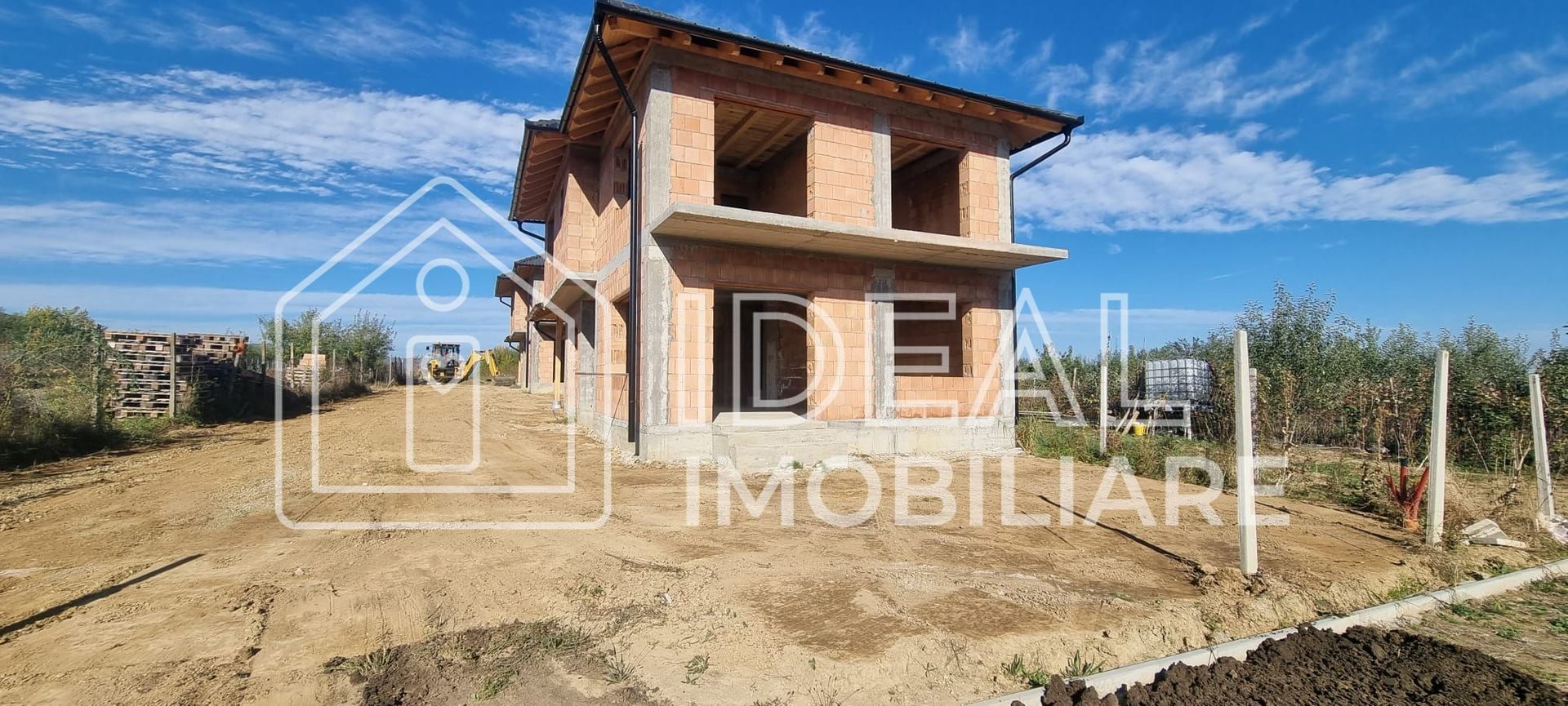 Casa Individuala cu 450 mp de curte si Carport, in Poplaca - Poză 9